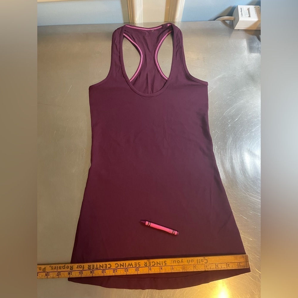 Lululemon  - Cool RacerBack Tank US4 - Picture 2 of 5